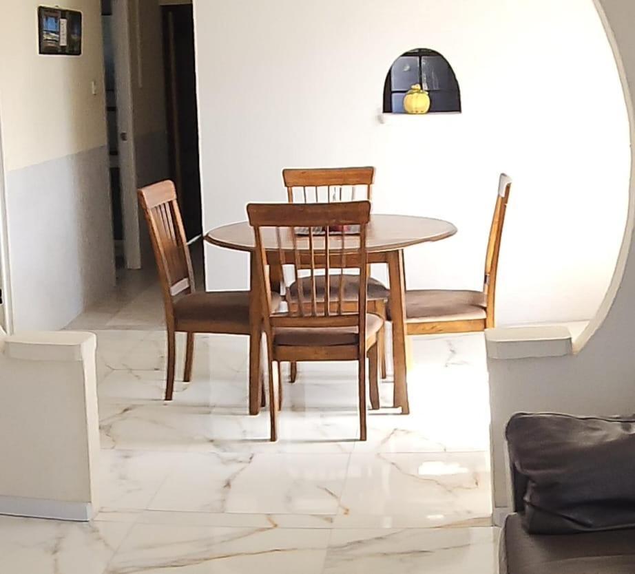 Gloria'S Hideaway Apartment Крайст Чърч Екстериор снимка